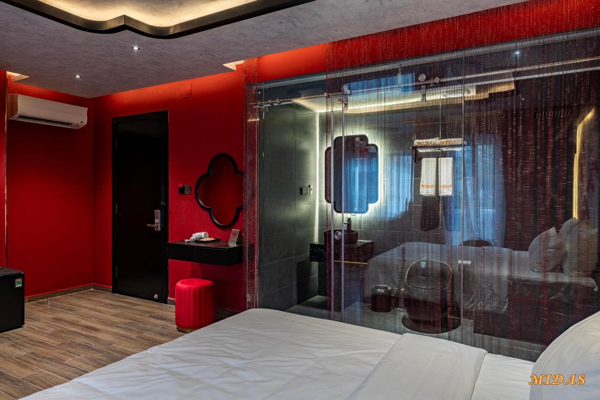 Hotel Midas 2 3*
